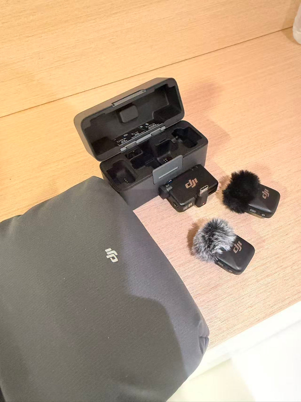 Wireless Microphone System (2TX + 1RX) – Pro Lavalier Mics with Charging Case