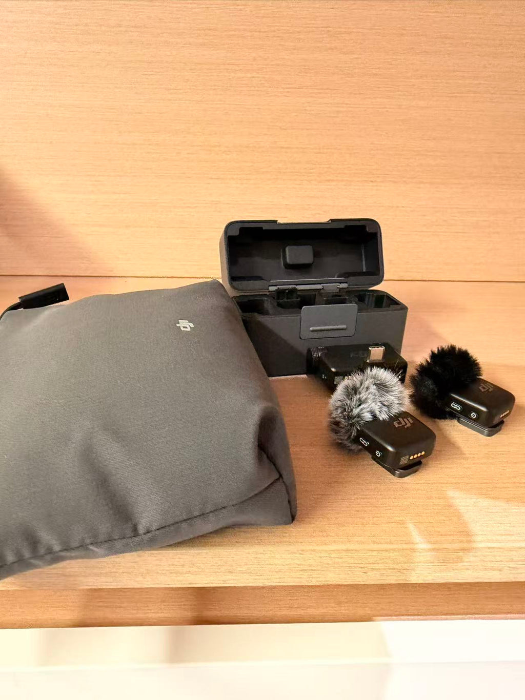 Wireless Microphone System (2TX + 1RX) – Pro Lavalier Mics with Charging Case